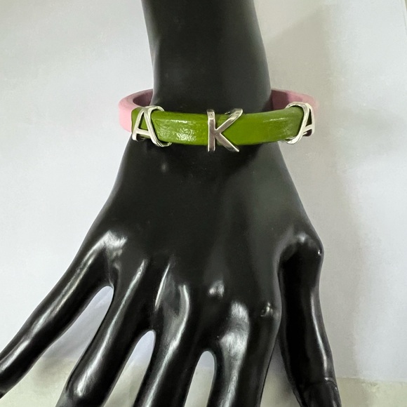 Alpha Kappa Alpha AKA Leather Bracelet - Picture 2 of 9